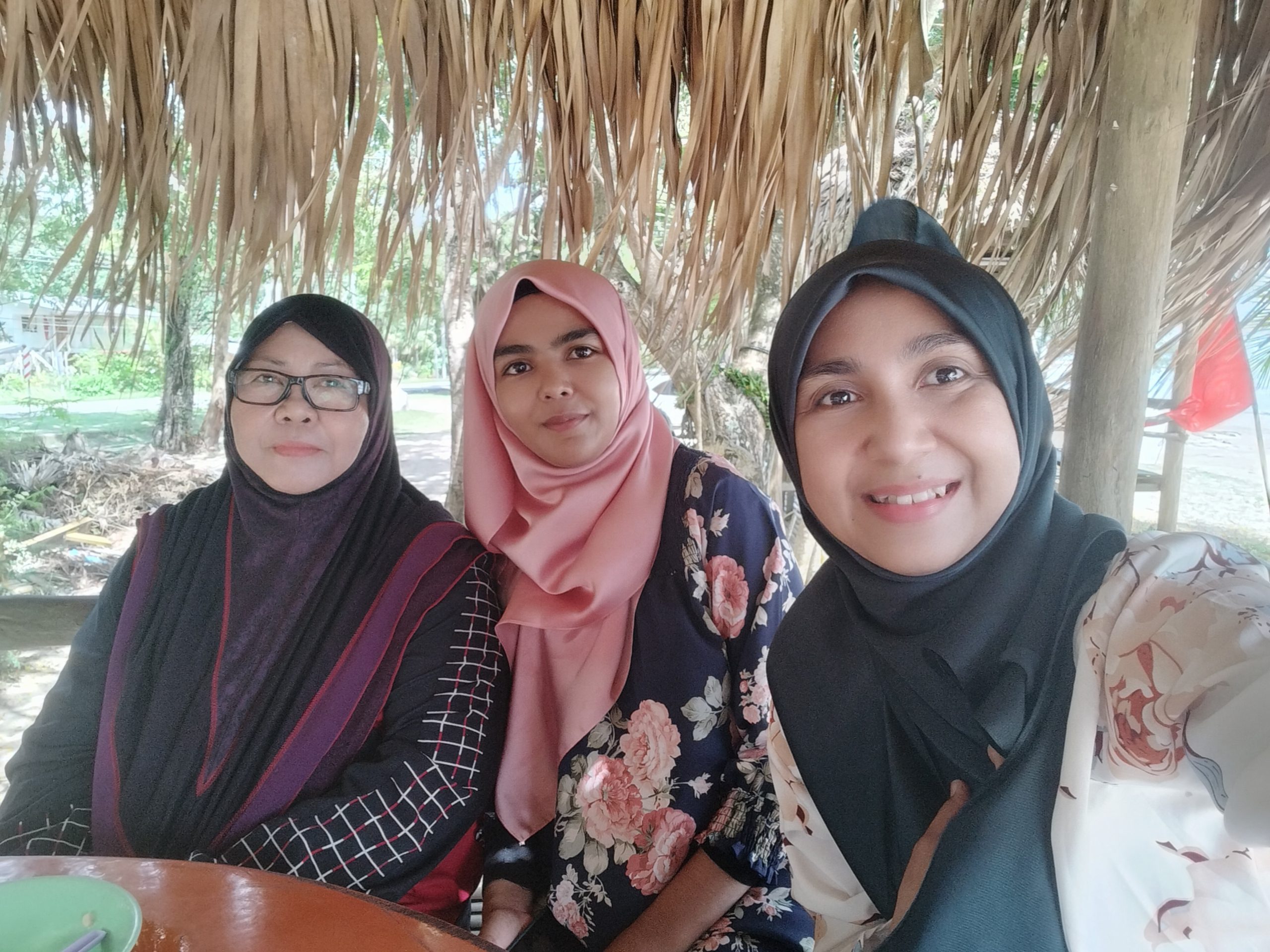 Derita Sakit Lutut, Ini Testimoni Shaklee Emak Saya Berusia 60-an